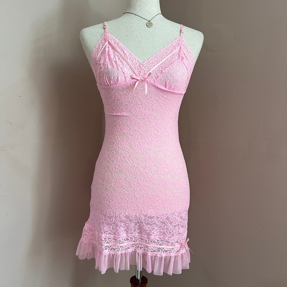 Victoria's Secret Pink Lace Babydoll y2k Coquette Lingerie Slip Dress Dollcore M